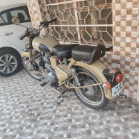 Royal Enfield Classic Desert Storm