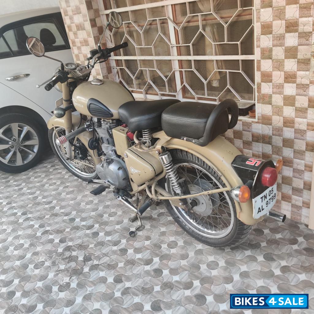 Royal Enfield Classic Desert Storm Royal Enfield Classic Desert Storm