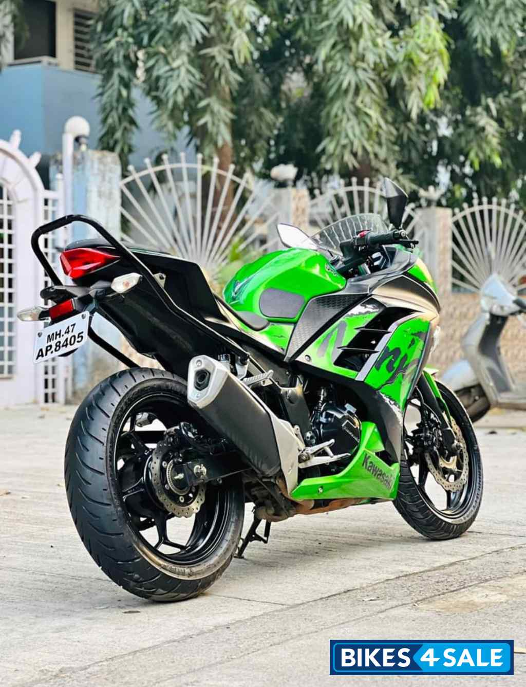 Kawasaki Ninja 300R