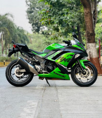 Kawasaki Ninja 300R