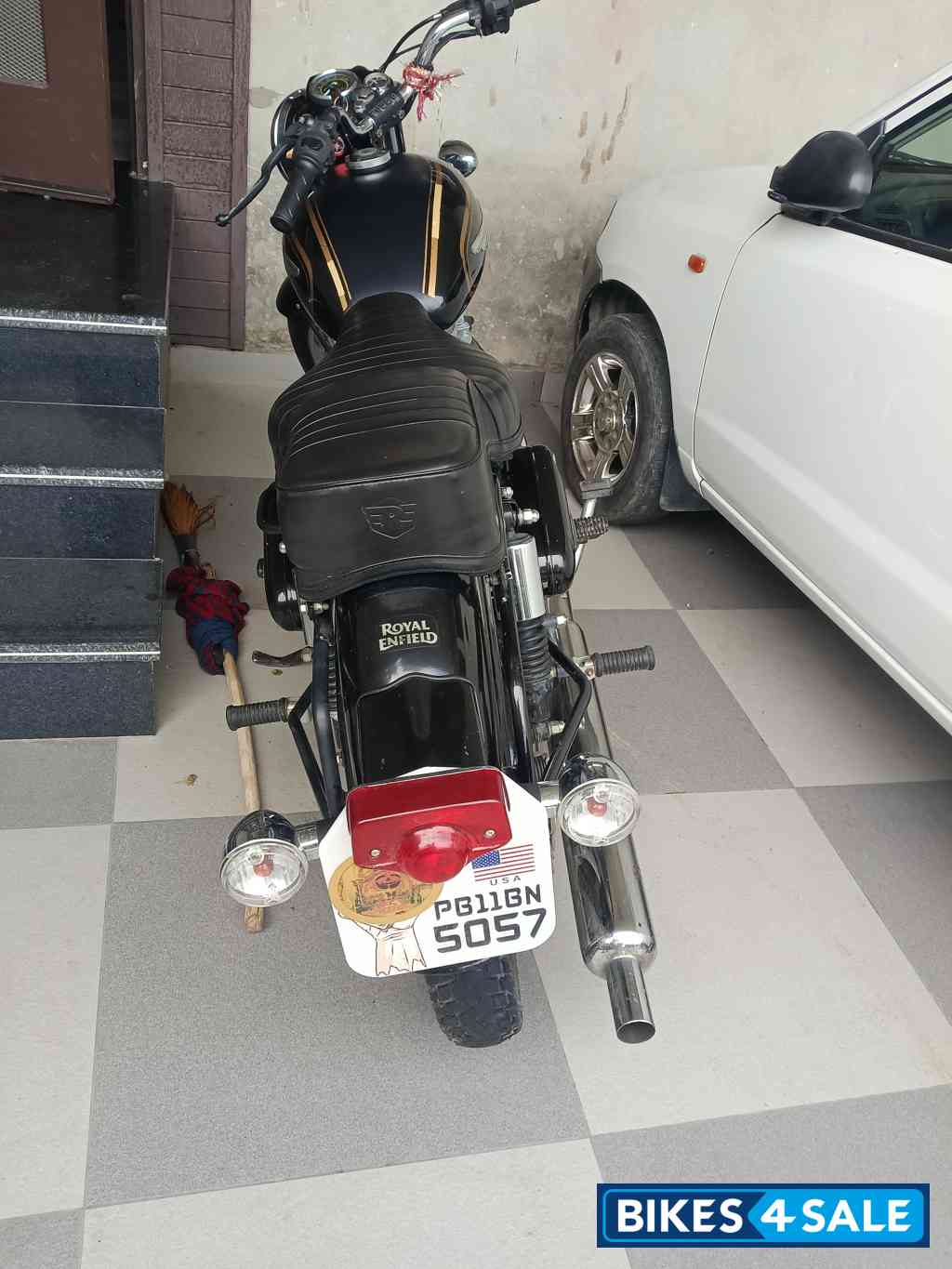 Royal Enfield Bullet Standard 350 Royal Enfield Bullet Standard 350