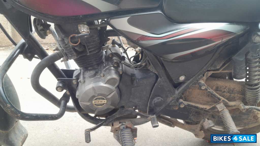 Red Black Bajaj Discover 100