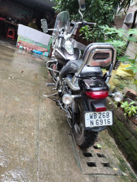 Black Bajaj Avenger Cruise 220 BS6