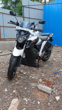 Yamaha FZ25