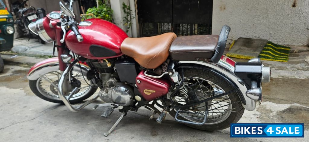 Royal Enfield Classic 500