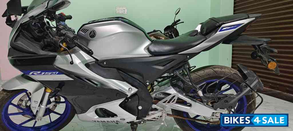 Yamaha R15M Yamaha R15M