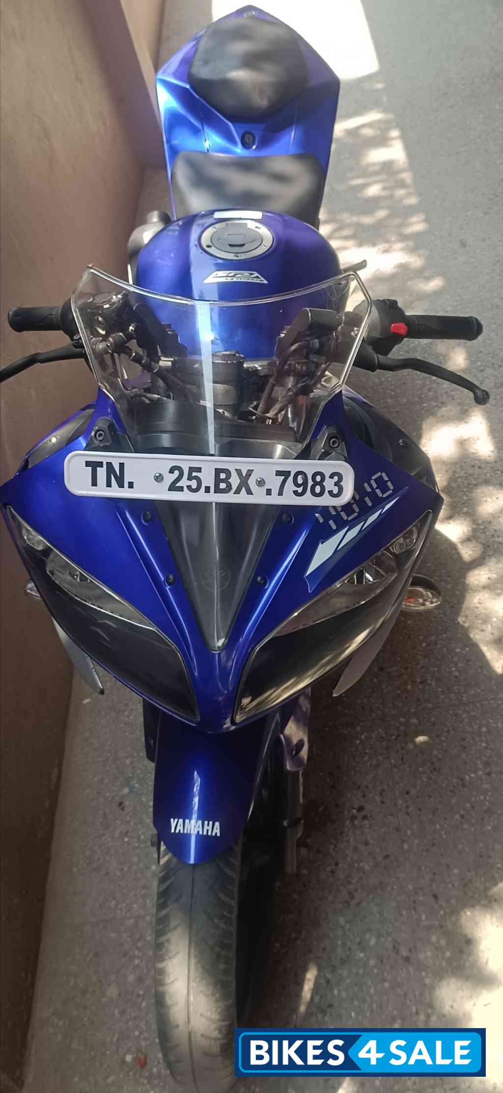 Yamaha YZF R15 V2