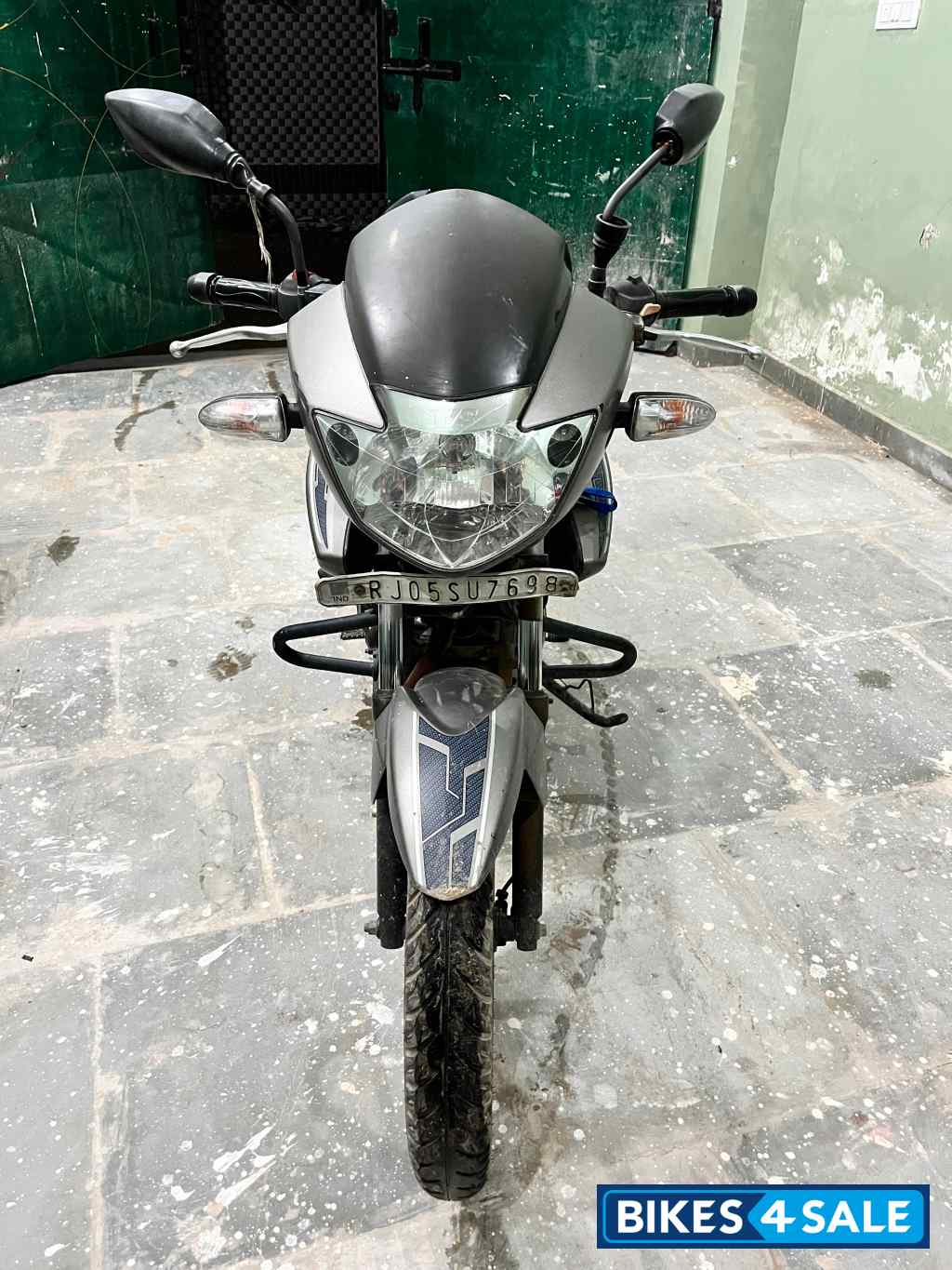 Grey TVS Apache RTR 160