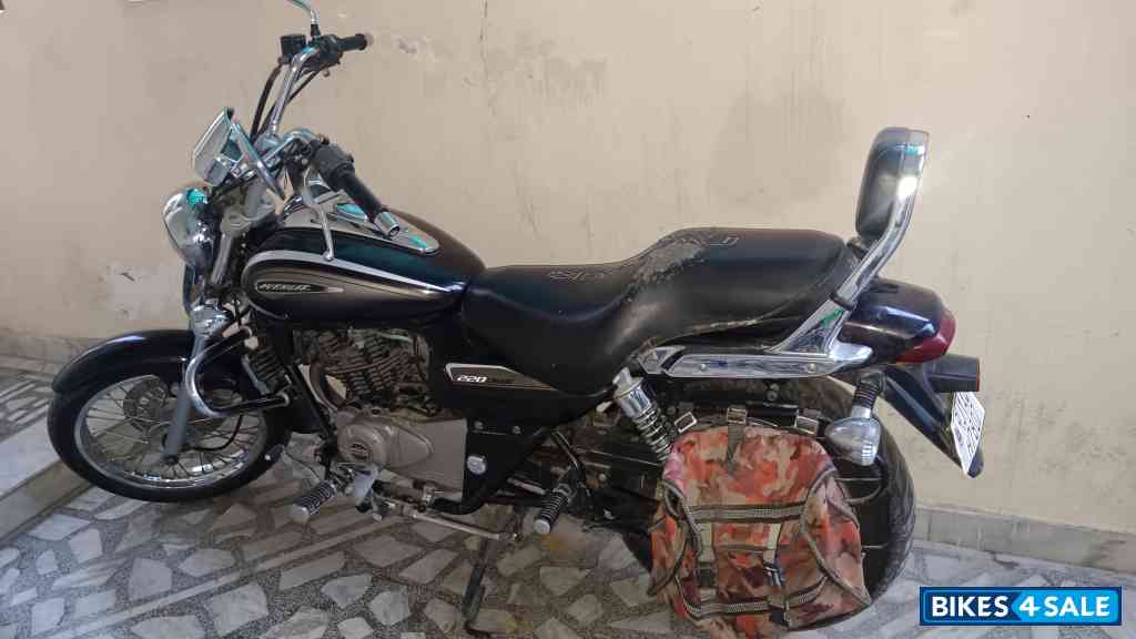 Bajaj Avenger Cruise 220