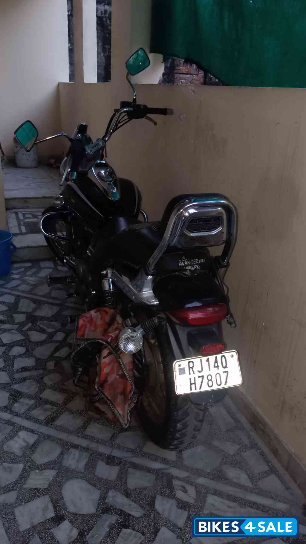 Bajaj Avenger Cruise 220