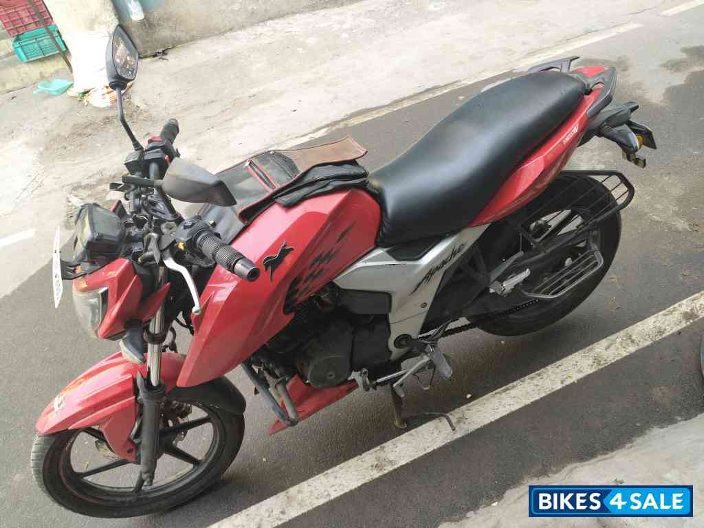 TVS Apache RTR 160 4V TVS Apache RTR 160 4V