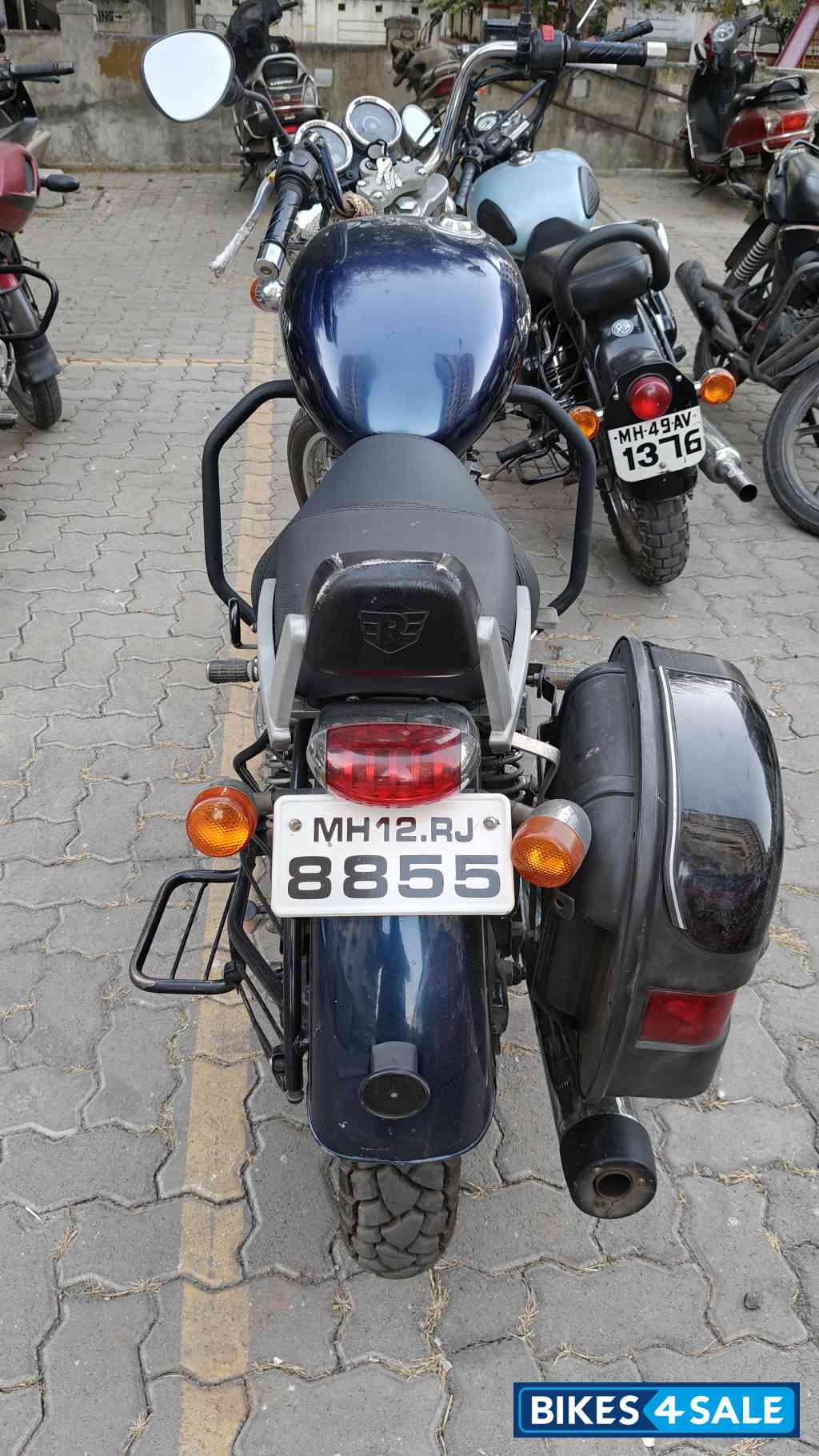 Royal Enfield Thunderbird 350 Royal Enfield Thunderbird 350