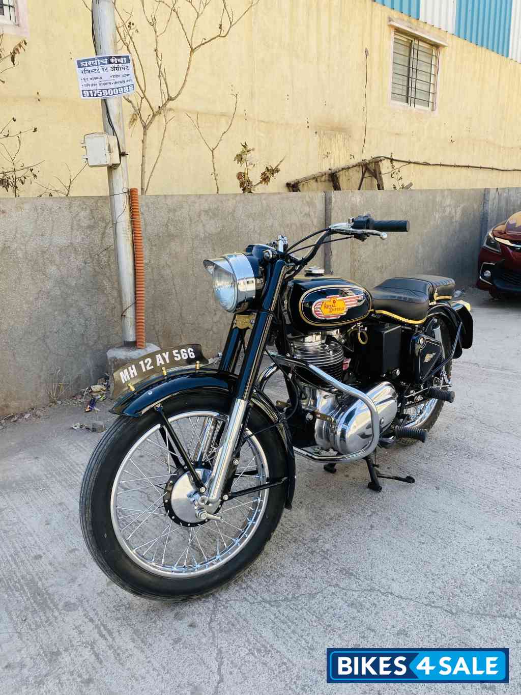 Royal Enfield Bullet 350