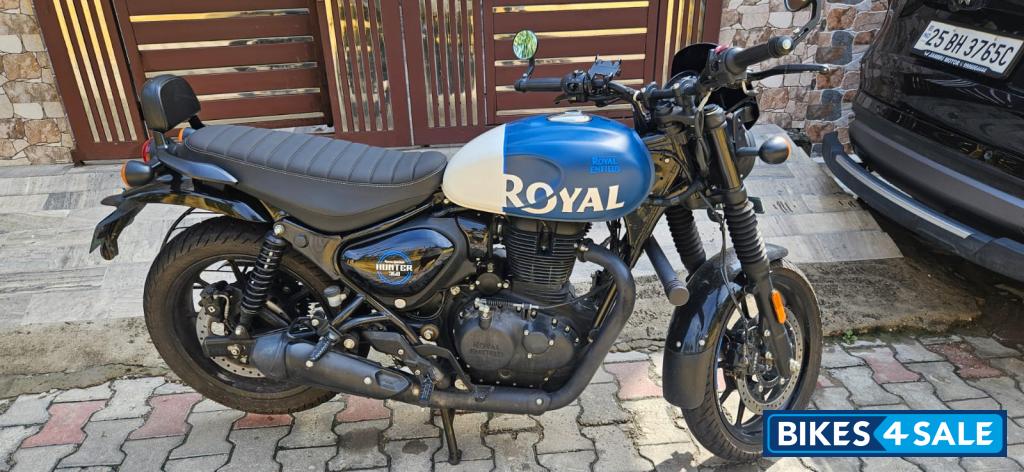 Blue Royal Enfield Hunter 350 Metro Blue Royal Enfield Hunter 350 Metro