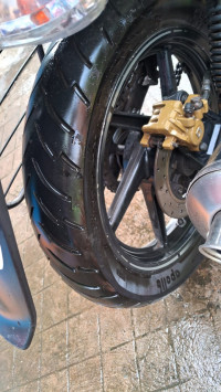 Blue Bajaj Pulsar 220F