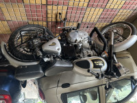 Silver Royal Enfield Classic 350 BS VI