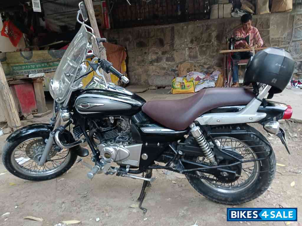 Bajaj Avenger Cruise 220