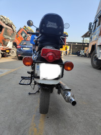 Jet Black Royal Enfield Bullet 350 ES BS6