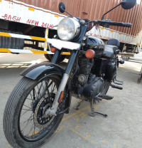 Jet Black Royal Enfield Bullet 350 ES BS6