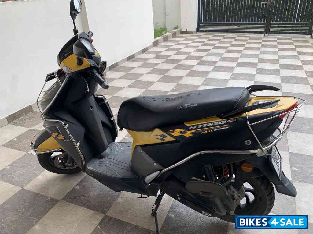 Yellow Black TVS NTORQ 125 Race Edition BS6