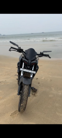 Black Yamaha MT-15 BS6