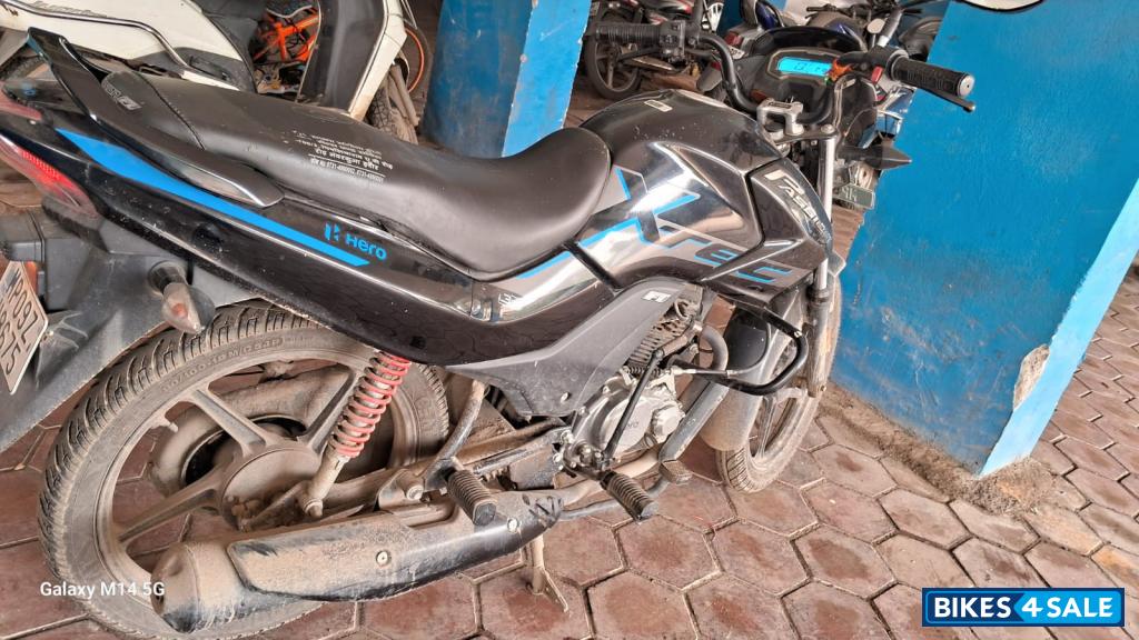 Black/blue Hero Passion XTec