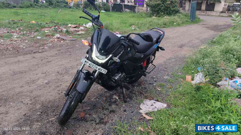 Black/blue Hero Passion XTec