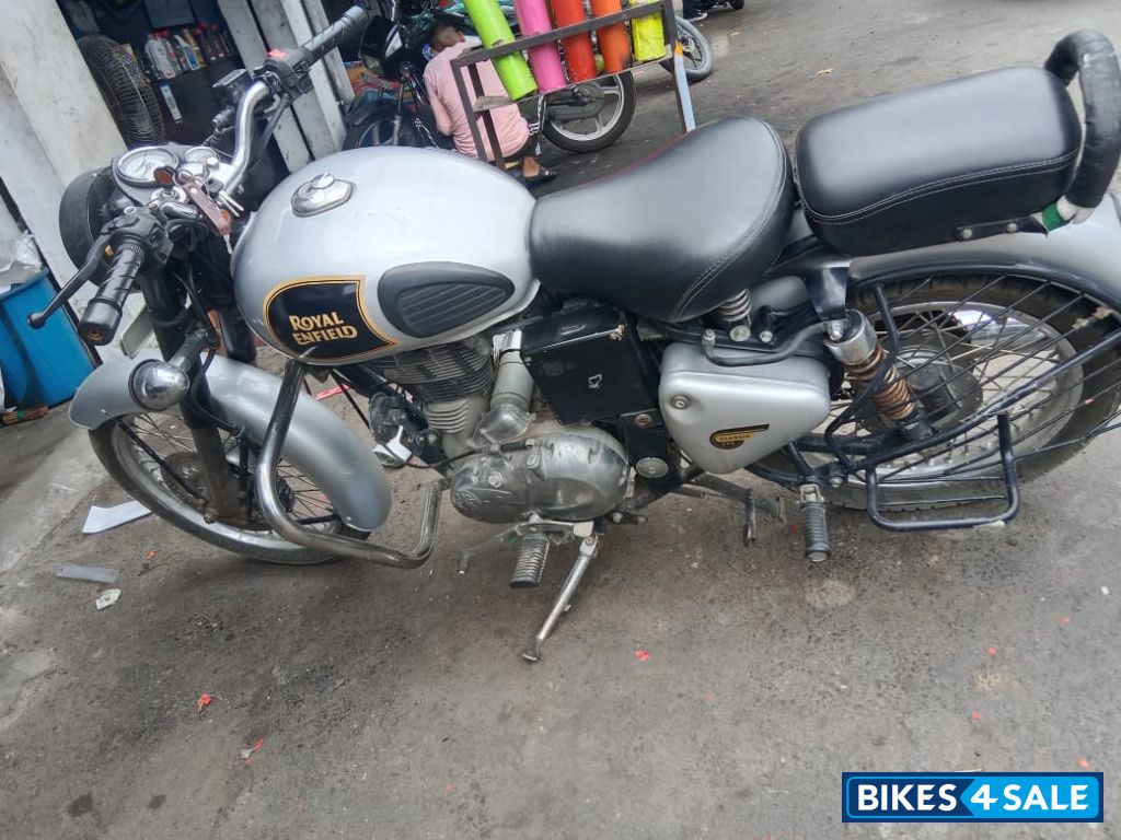 Royal Enfield Classic 350 Royal Enfield Classic 350