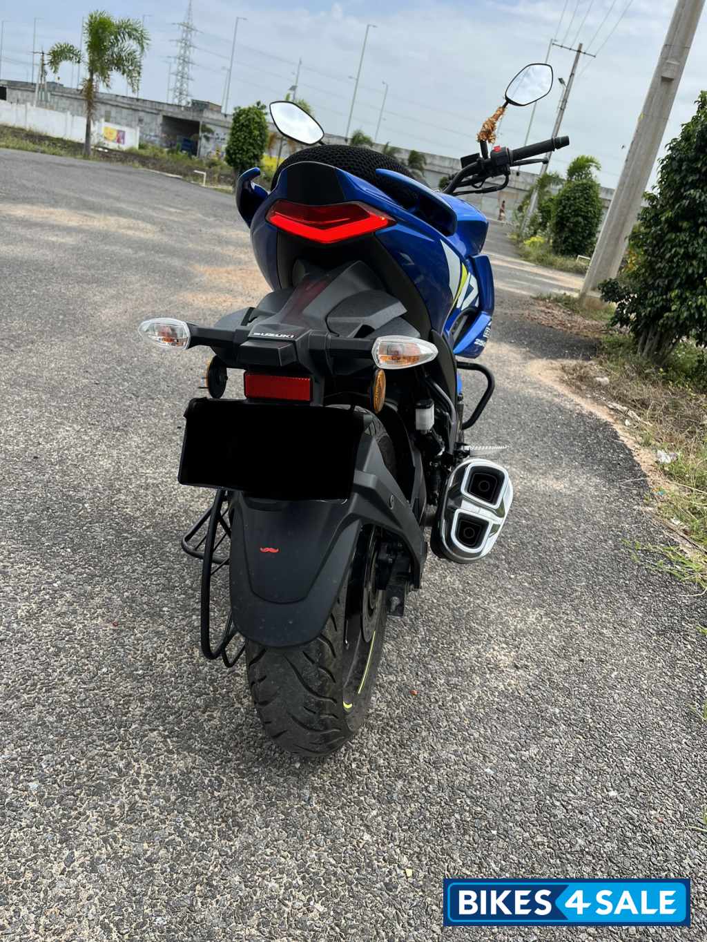 Special Blue Colour Suzuki Gixxer 250 BS6 Special Blue Colour Suzuki Gixxer 250 BS6