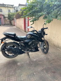 TVS Apache RTR 200 4V