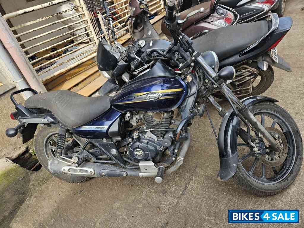 Bajaj Avenger Street 150