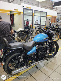 Royal Enfield Meteor 350 Supernova