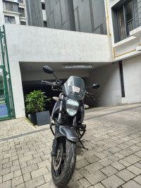 Black Suzuki Gixxer 250 BS6