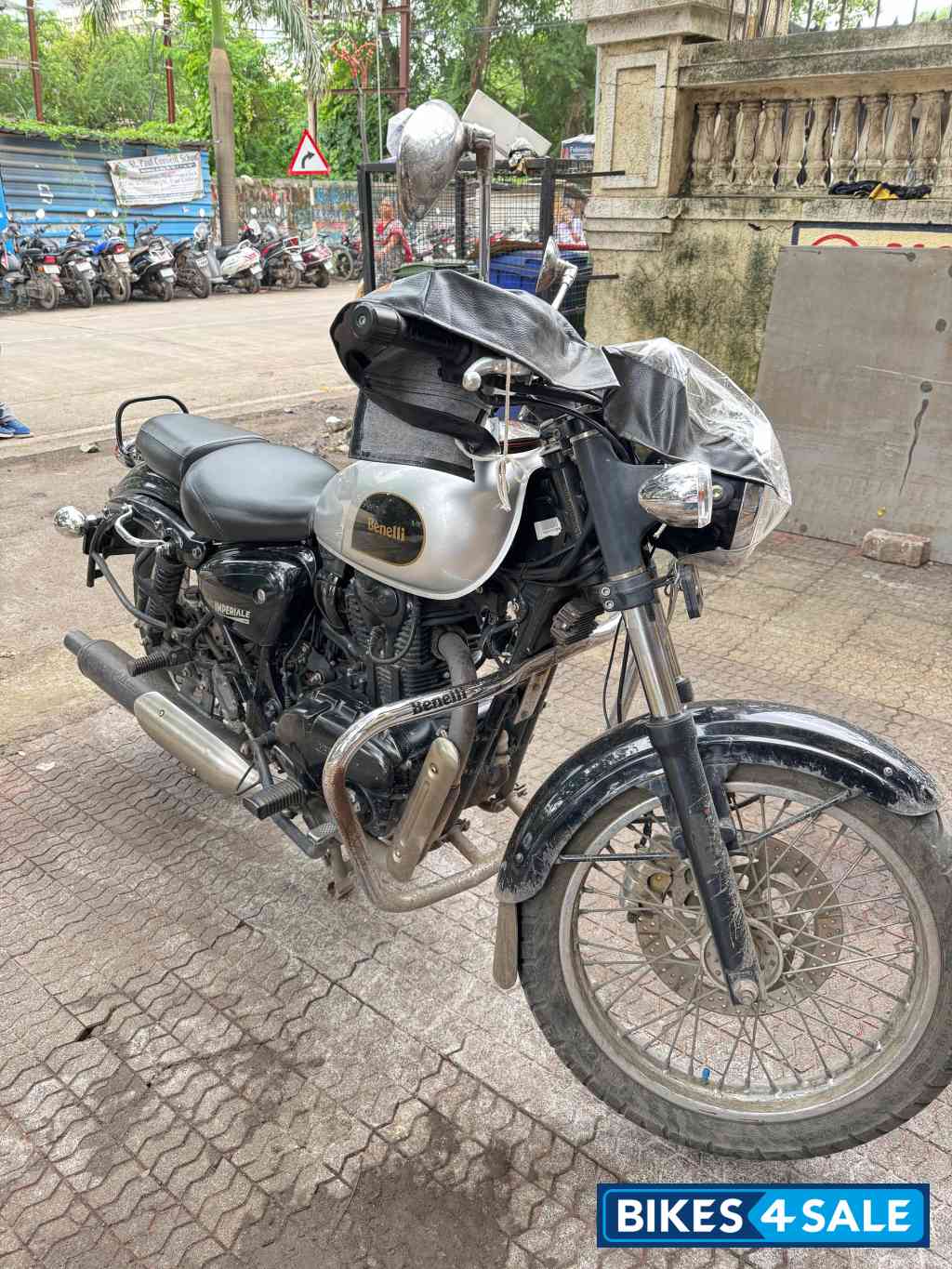 Benelli Imperiale 400