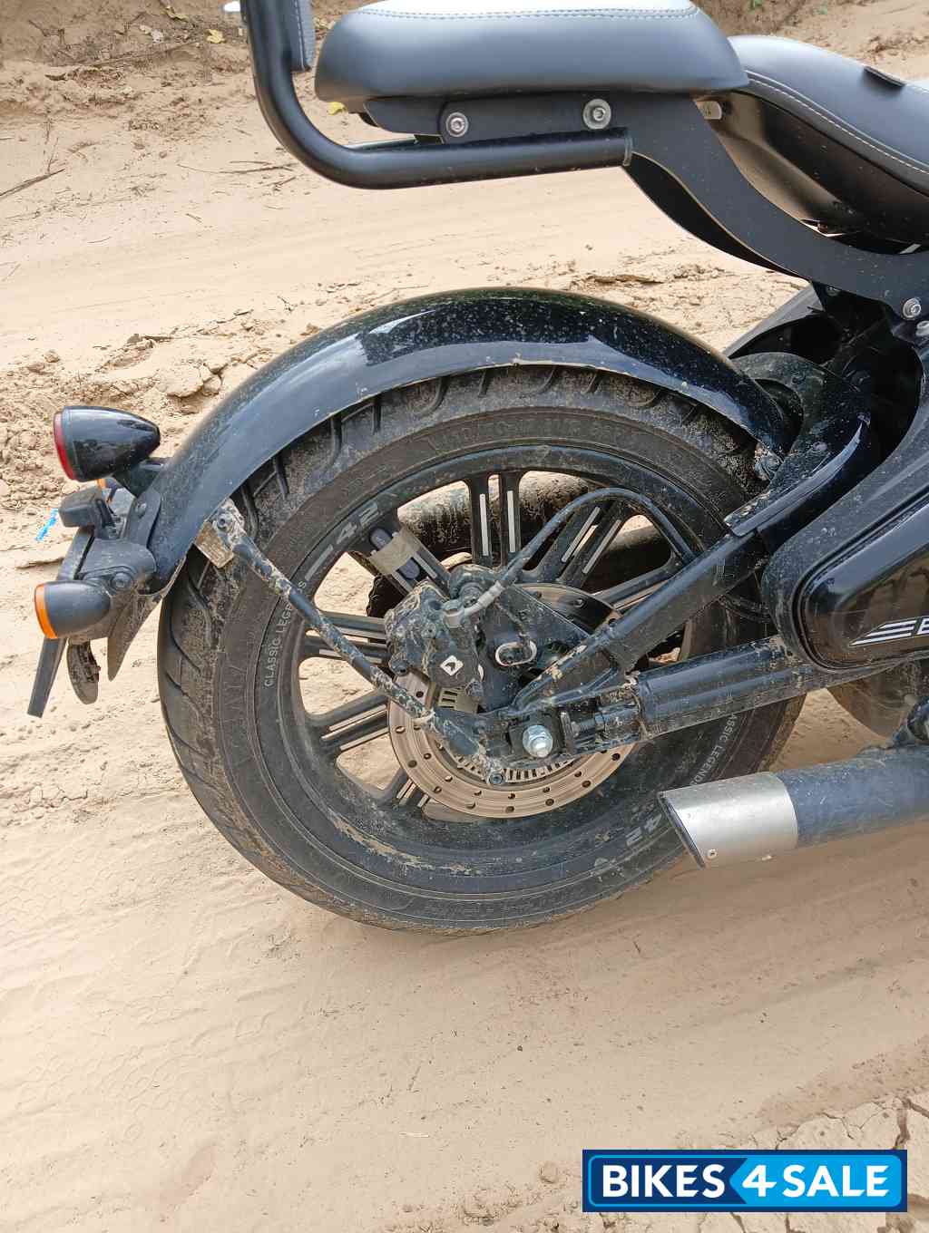 Jawa 42 Bobber Black Mirror Jawa 42 Bobber Black Mirror