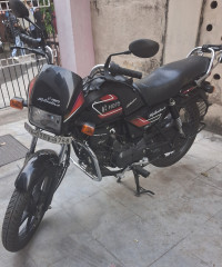 ⚫️ Hero Splendor Plus