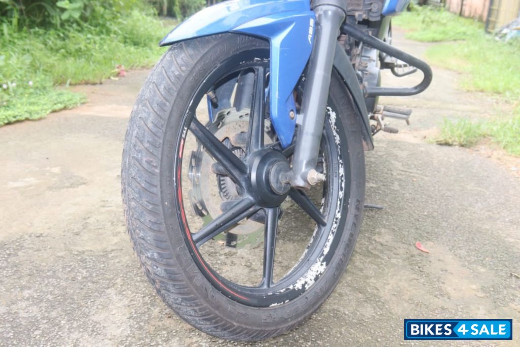 Mat Blue TVS Apache RTR 160 4V Special Edition