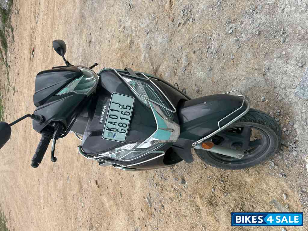 Metallic Grey Honda Activa 125