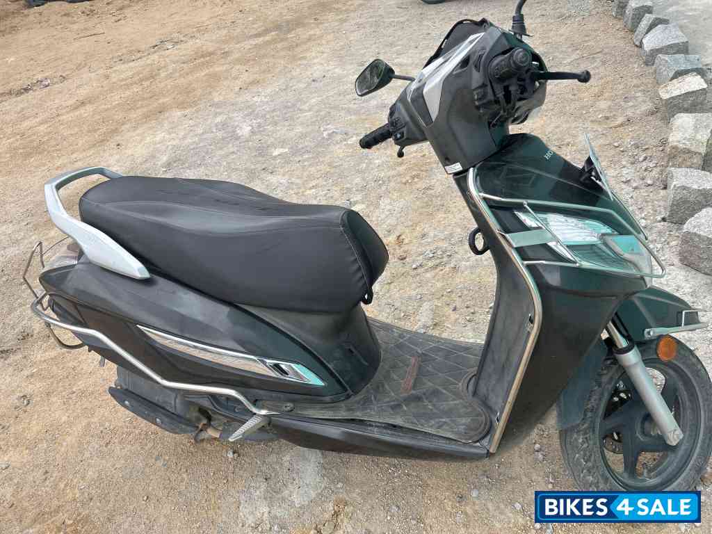 Metallic Grey Honda Activa 125