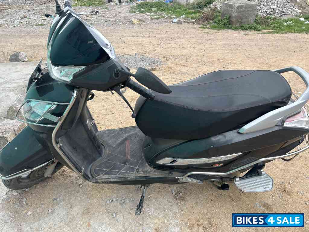 Metallic Grey Honda Activa 125
