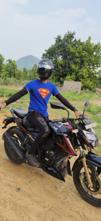 Black TVS Apache RTR 200 4V ABS Race Edition 2.0