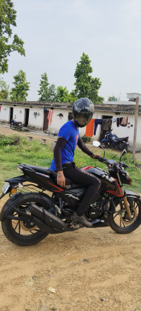 Black TVS Apache RTR 200 4V ABS Race Edition 2.0