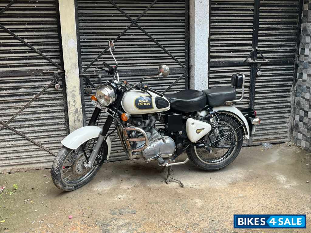 Ash White Royal Enfield Classic 350