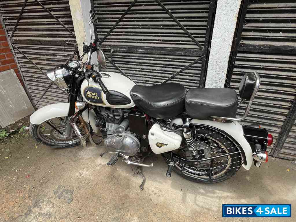 Ash White Royal Enfield Classic 350
