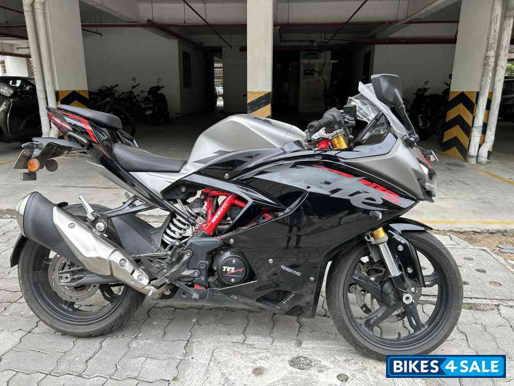 Titanium Black TVS Apache RTR 310 Titanium Black TVS Apache RTR 310