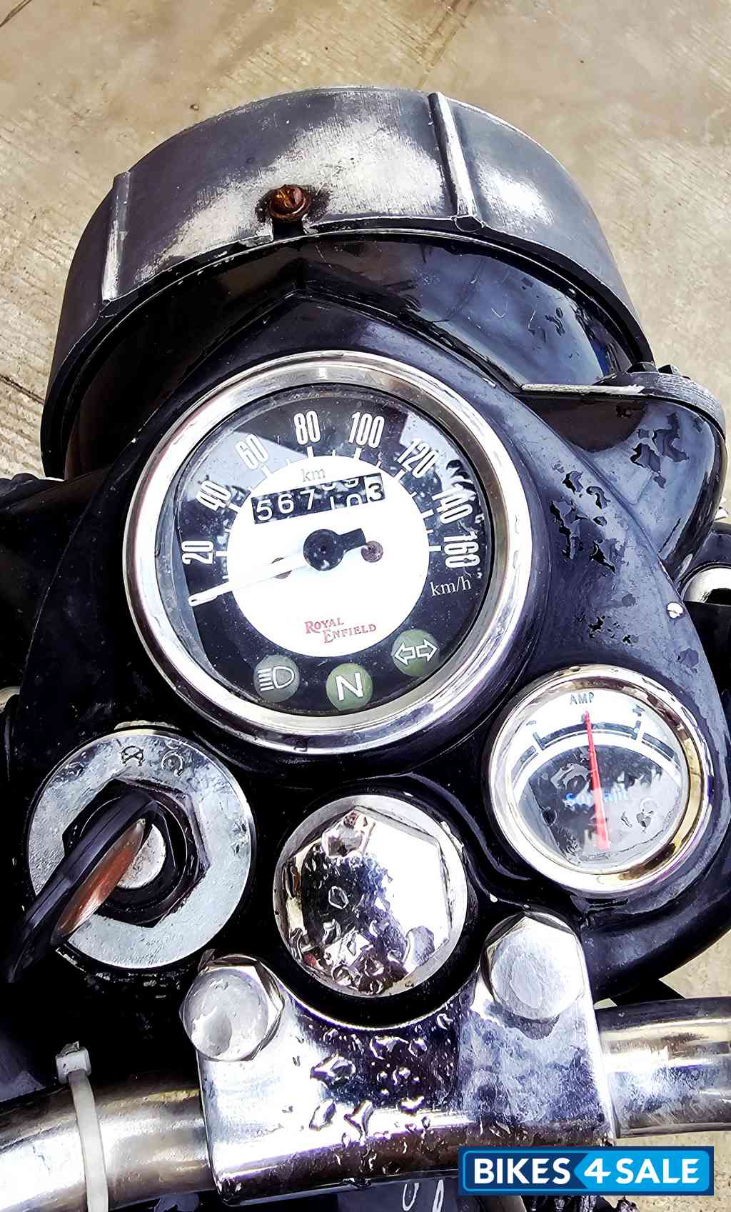 Black Royal Enfield Classic 350