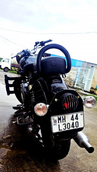Black Royal Enfield Classic 350