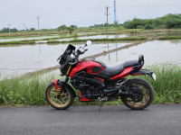 Bajaj Dominar 400
