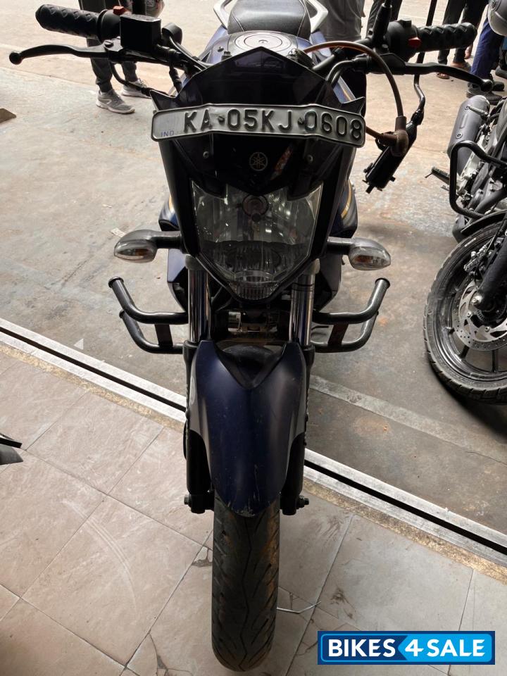 Blue Yamaha FZ-S FI V2