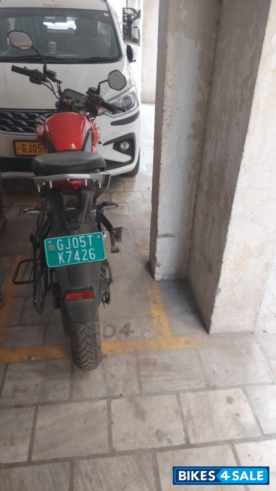 Red Revolt RV400 Eclipse Red